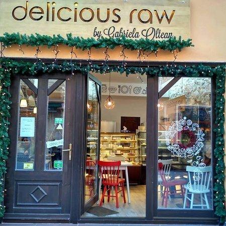 Delicious Raw by Gabriela Oltean