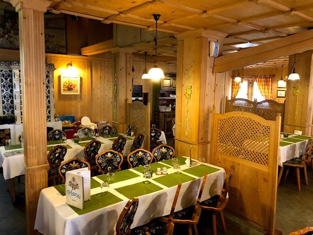 Restaurant Snow