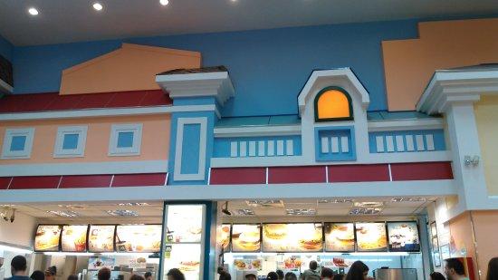 McDonald's Gara De Nord