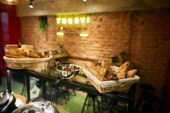 Treevi Pizza Al Taglio Universitate
