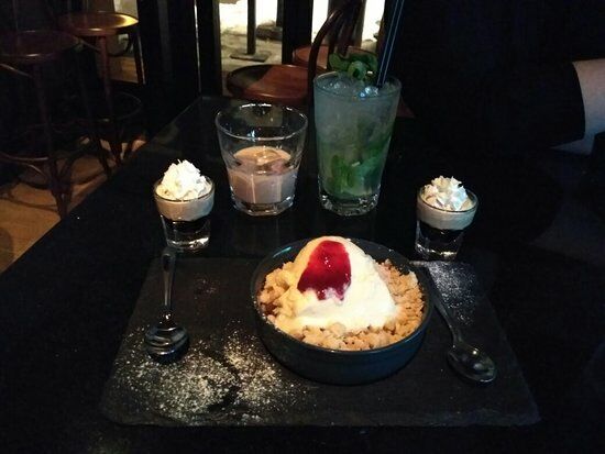 SOHO Bar&Food